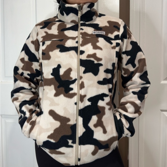 Columbia Jacket - Picture 3 of 3